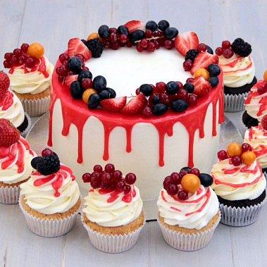 Торт глазурь и ягоды купить - абакан.сладкоежкин.рф